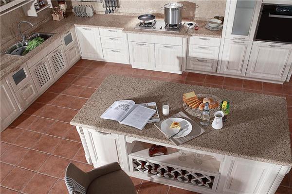 百姓橱柜 构筑家庭温馨的烹饪与收纳空间